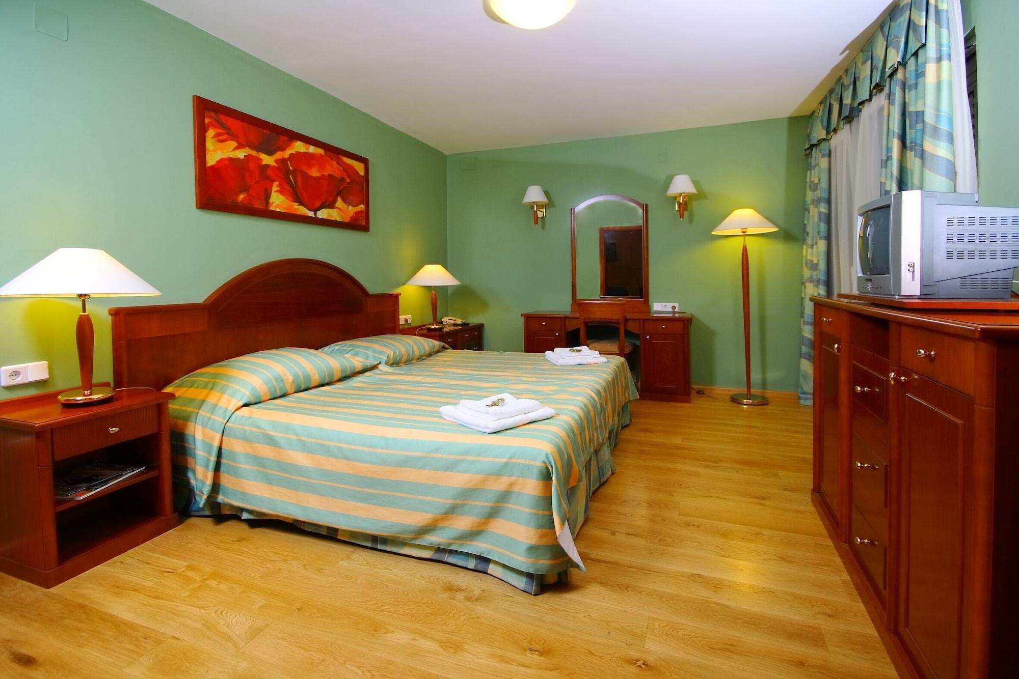 Fontana Hotel 2*