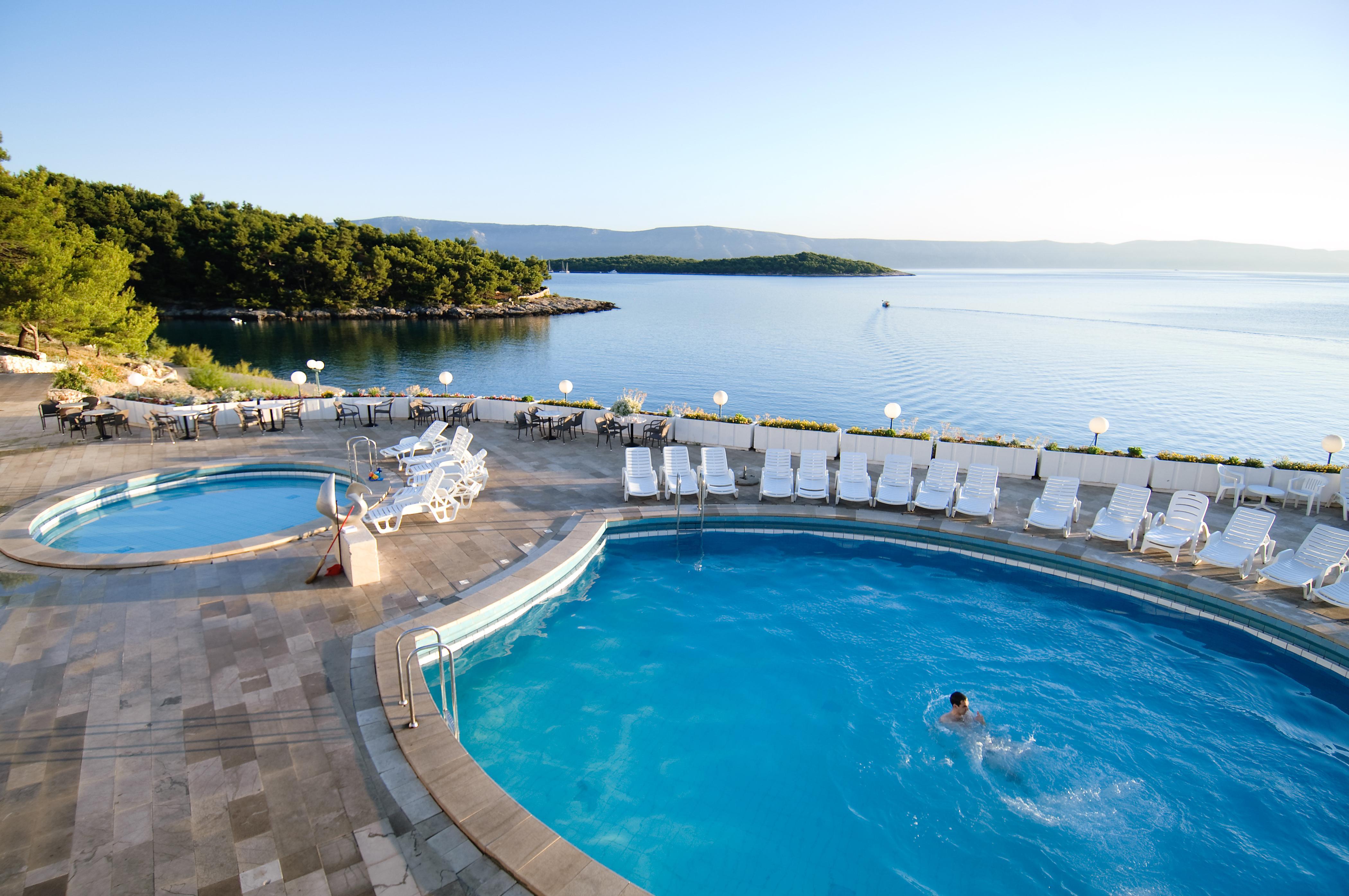 Fontana Hotel 2*